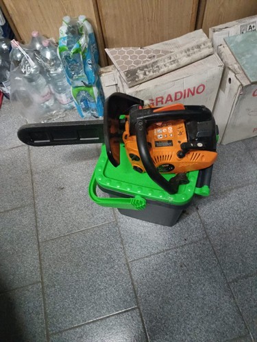 Motosega scoppio potatura - motosega, a